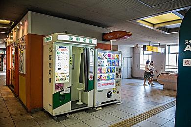 《光明记忆：无限》入围Steam大奖 春节送性感皮肤